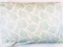 Load image into Gallery viewer, Standard Muslin Pillowcase (choice of pattern)