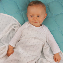 Load image into Gallery viewer, White & Gray Arrows Muslin Swaddle Blanket