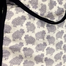 Load image into Gallery viewer, Sheep Double Layer Blanket 50"x50" made from Bamboo