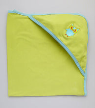 Load image into Gallery viewer, Hooded Bath Blanket - Lime Owl
