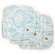 Load image into Gallery viewer, 3 pack Muslin Wash Cloths, made from organic cotton - Blue Floral - 4 layers of soft muslin
